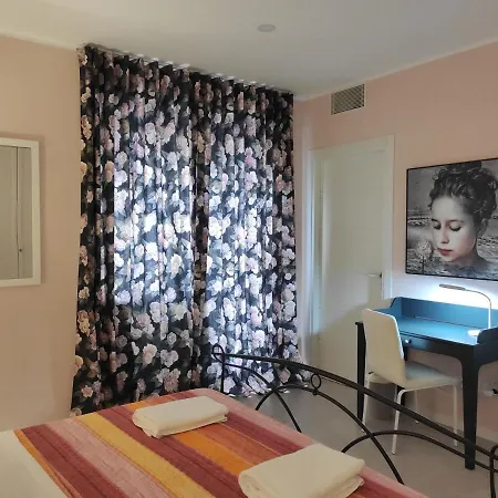 Gart Riviera Bed and Breakfast Πεσκάρα