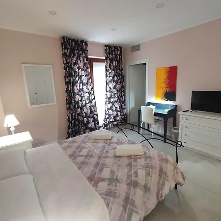 Couette-café Gart Riviera 3*